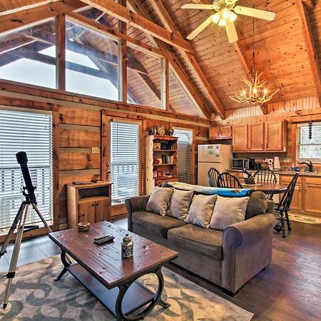 Sevierville Cabin With Private Hot Tub And Fireplace! Esterno foto
