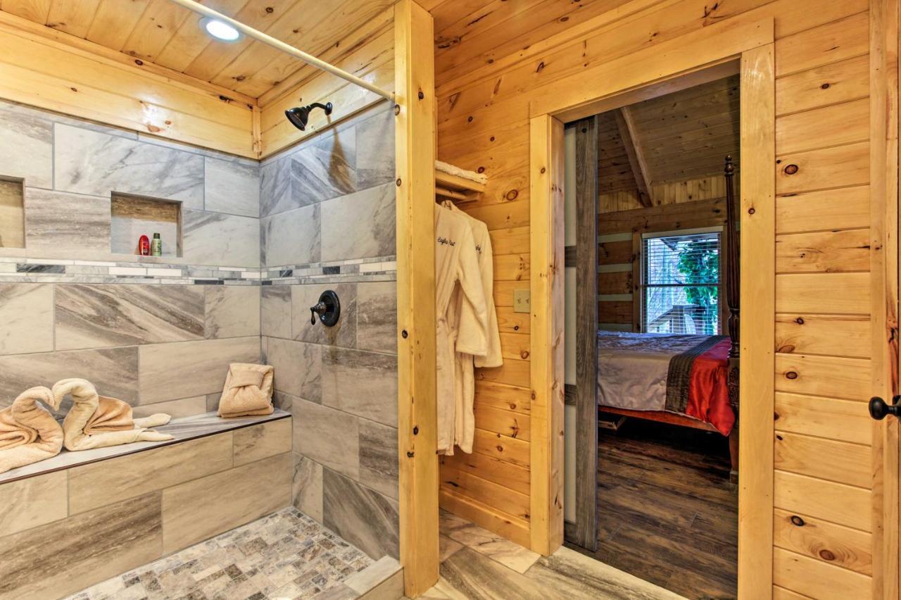Sevierville Cabin With Private Hot Tub And Fireplace! Esterno foto