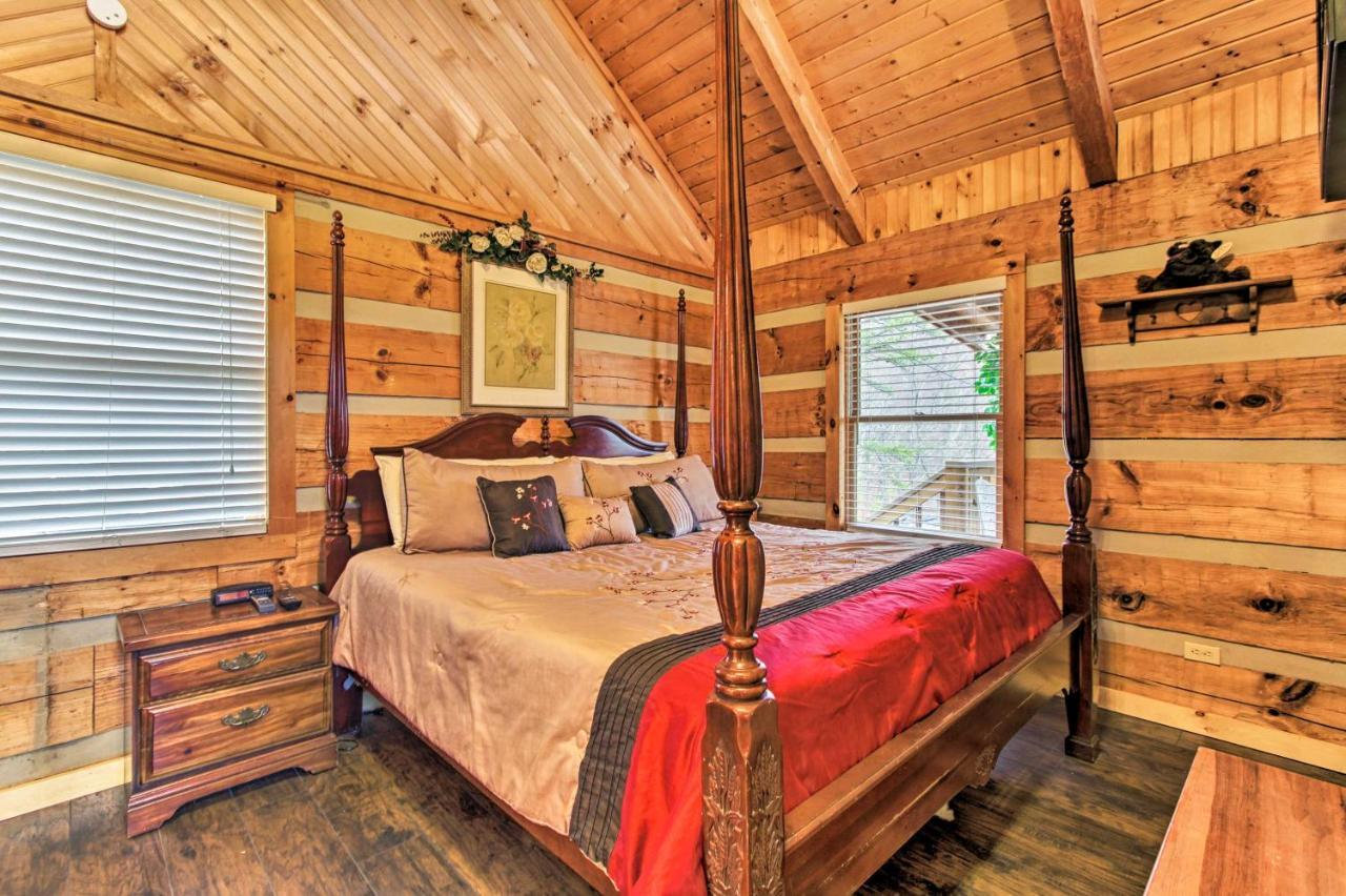Sevierville Cabin With Private Hot Tub And Fireplace! Esterno foto
